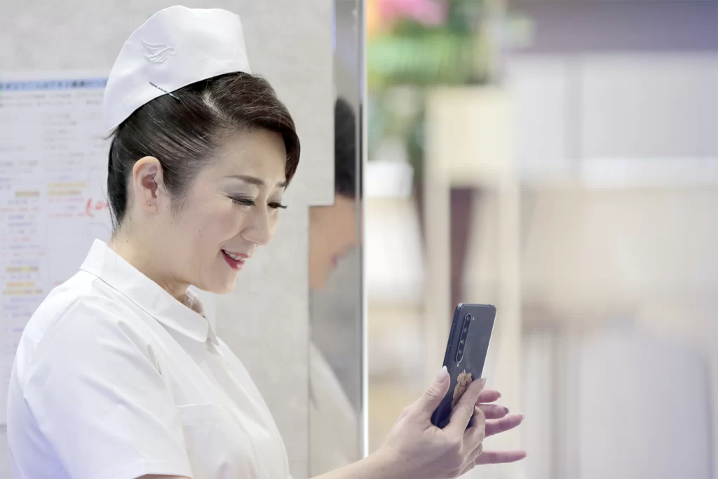 大関学 歌う看護師入山アキコ